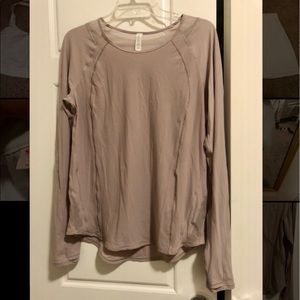 Lululemon athletica Long Sleeve Mesh Top size 10